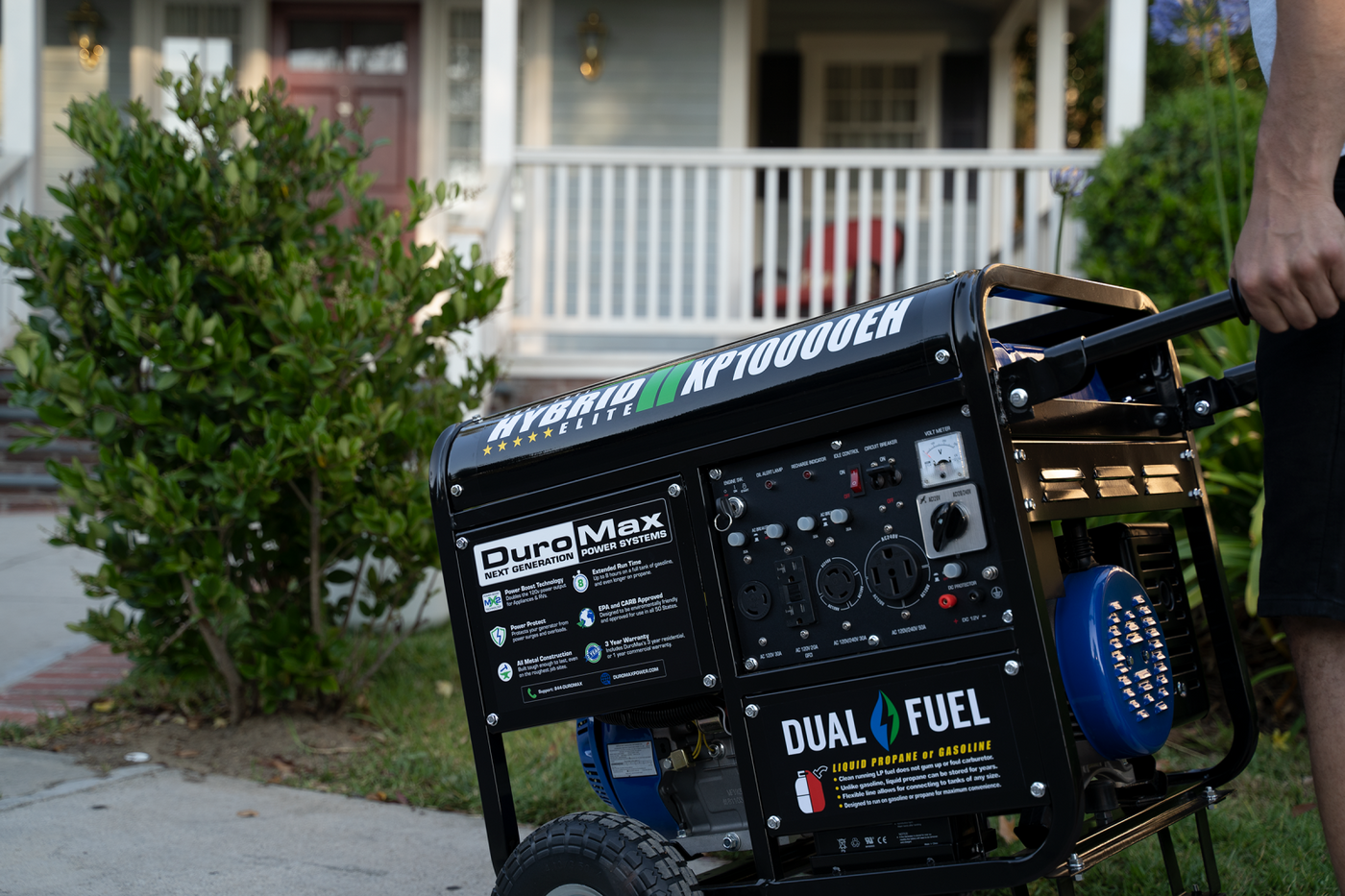 10,000 Watt Dual Fuel Portable Generator – XP10000EH – DuroMax Power ...